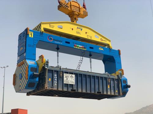 Rotainer®  Eurospec 38 with CRS's automated lid lifting